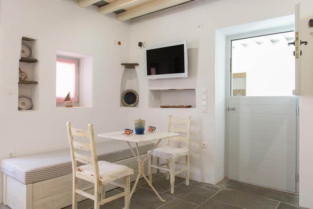 Villa River With Pool Kamares  Extérieur photo
